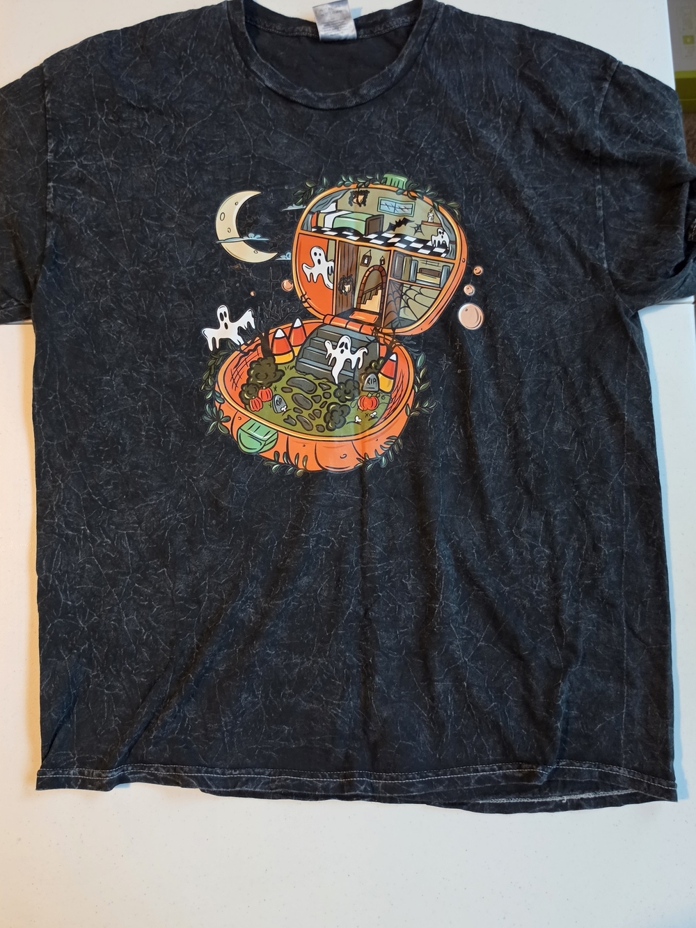 Black Short-Sleeve Halloween Pumpkin Graphic Tee